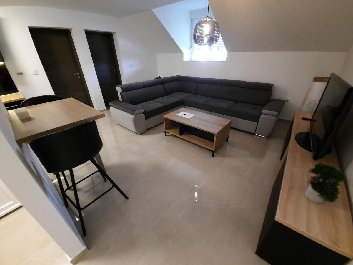 Apartmani New York Nova Gradiska Kültér fotó