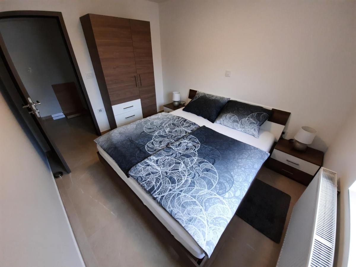 Apartmani New York Nova Gradiska Kültér fotó